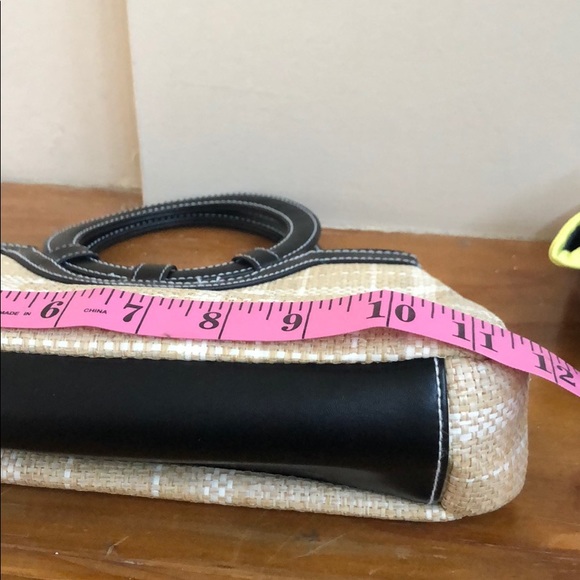 Secrets - Picture 8 of 9